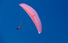 Paragliding in Sri Lanka